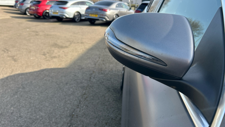 Mercedes-Benz Eqa 350 4M 215kW AMG Line Premium 66.5kWh 5dr Auto Electric Hatchback